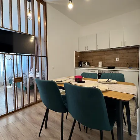 Serenity Oasis 2 Apartment
